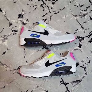 Size 11.5 M - Nike Air Max 90 Gray Neon 2022
